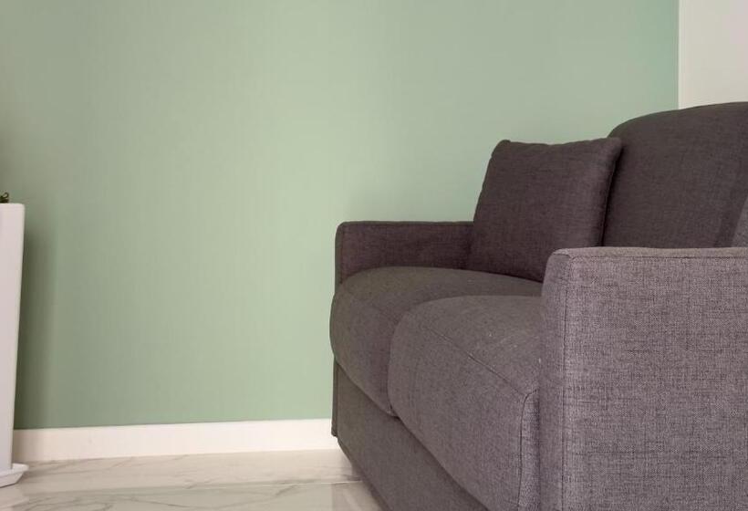 膳宿费 Palazzo Maqueda