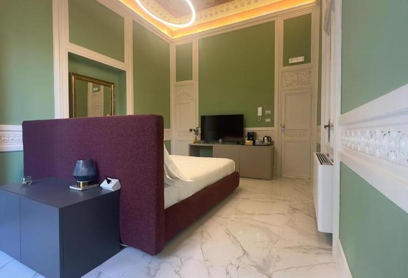 膳宿费 Palazzo Maqueda