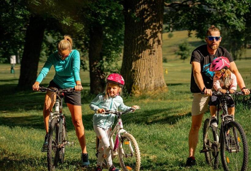 פנסיון Penzion Golf Luby