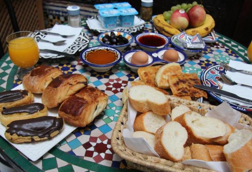 膳宿费 Riad Qamar Fez