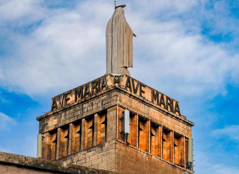 پانسیون The Central Guesthouse