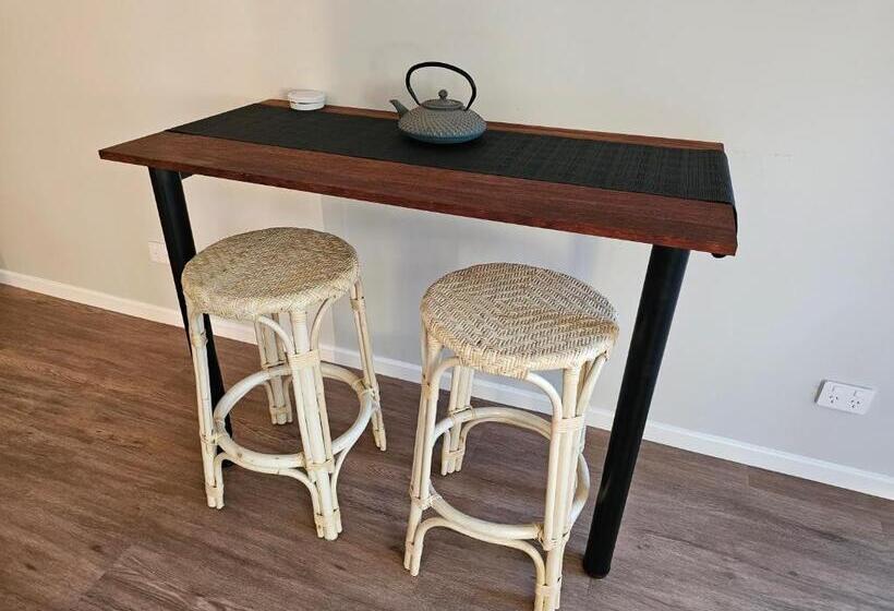 Пансион The Garden House Bnb