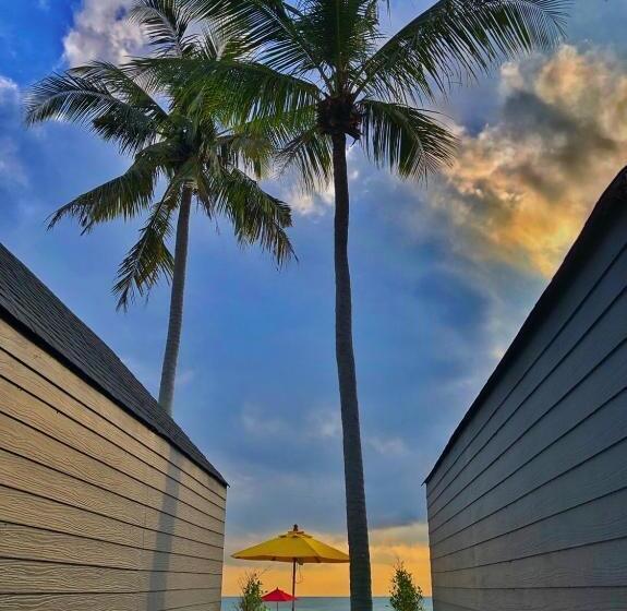 Simork Lake &beach Resort