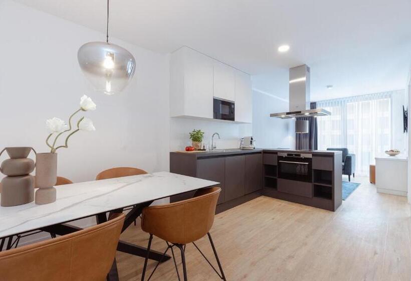 The Doorman Goethe Frankfurt Am Main