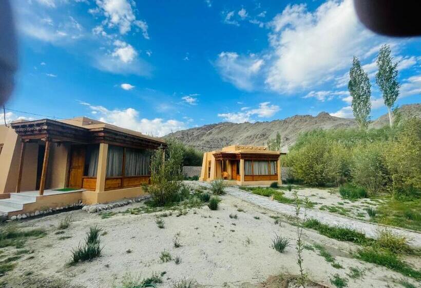 Thiksay Organic Resort And Retreat