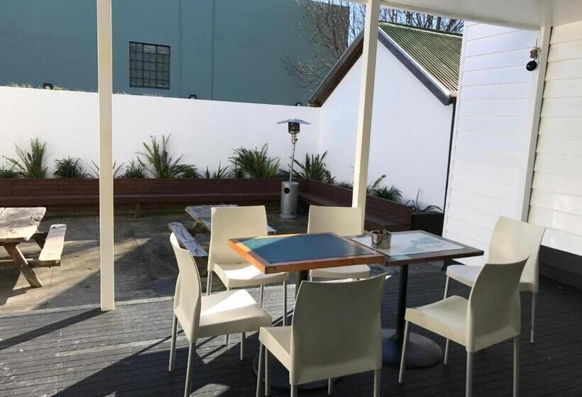 Общежитие 215 Edinburgh Castle