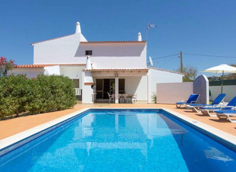 فندق صغير Casa Silver, Gale   Sleeps 9 Close To Amenities And Beach!