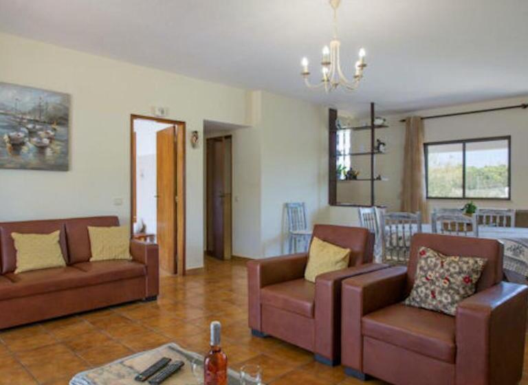 فندق صغير Casa Silver, Gale   Sleeps 9 Close To Amenities And Beach!