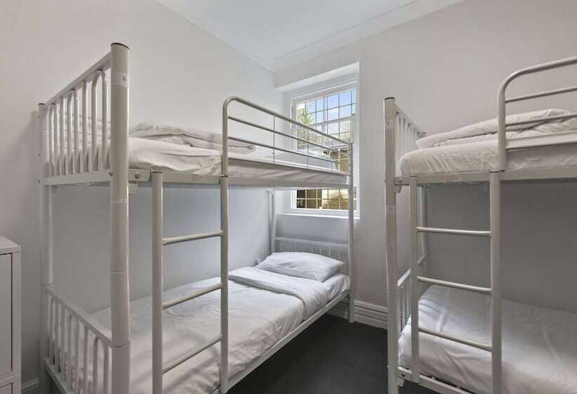 Общежитие Urban Nomad Potts Point