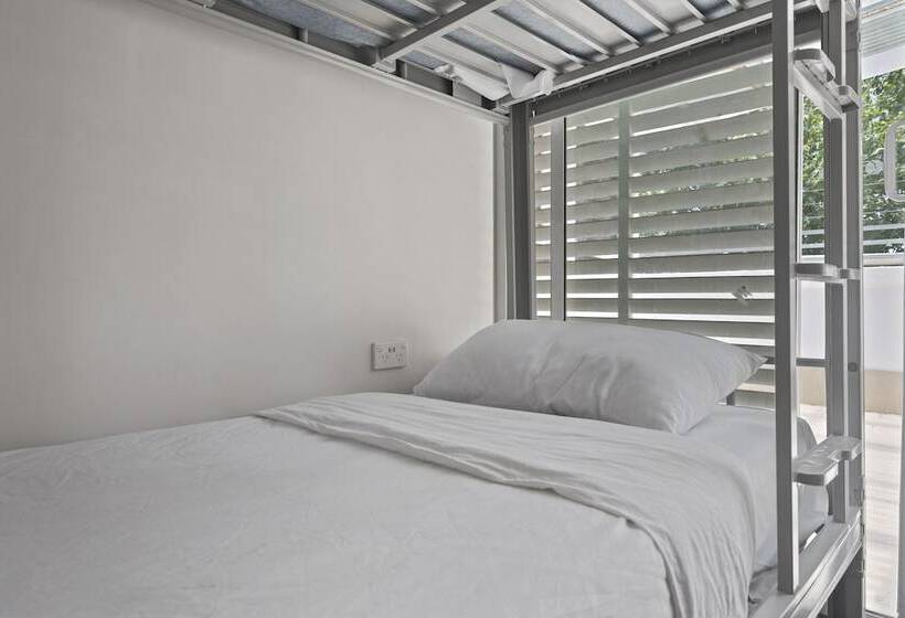 Общежитие Urban Nomad Potts Point