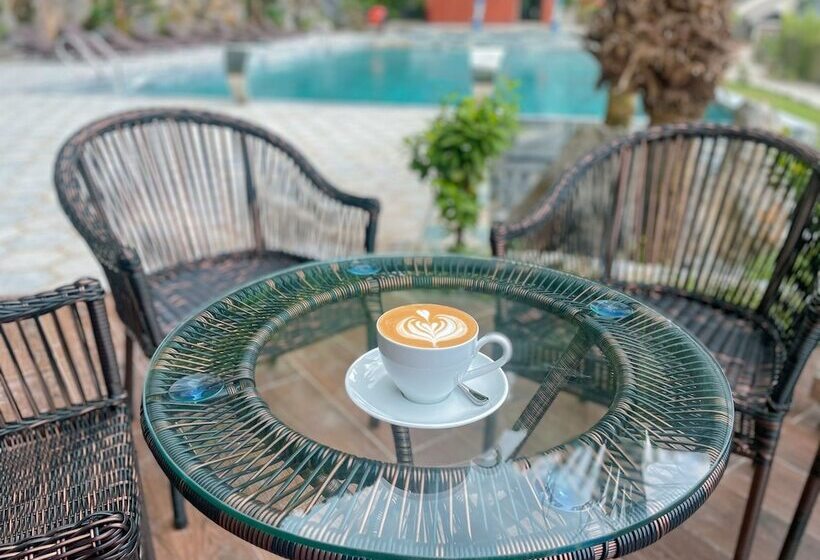 Athena Premier Resort Ninh Bình