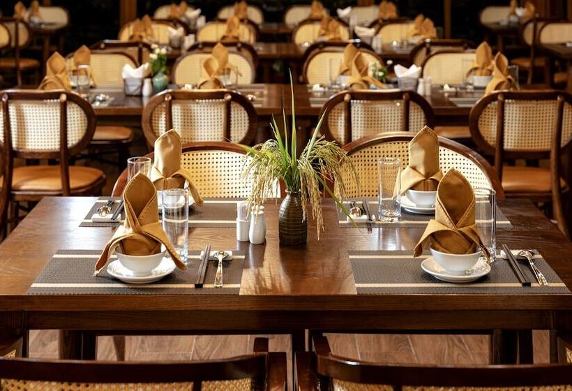 Athena Premier Resort Ninh Bình