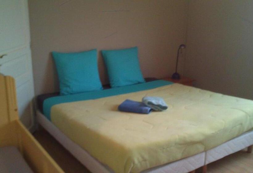 Bed and Breakfast Family Delcour