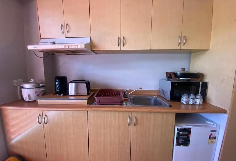 민박 Island Travelers Accommodation