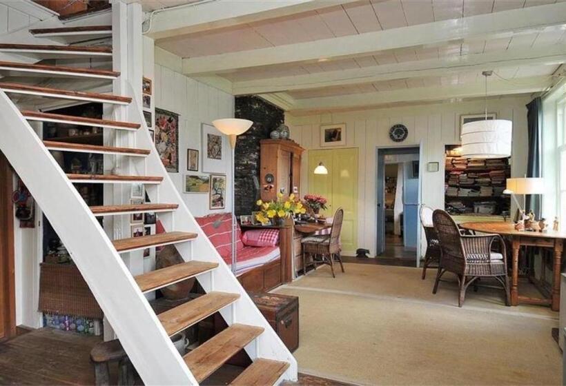 ベッドアンドブレックファースト Traditional Family Apartment With Garden At Countryside Amsterdam