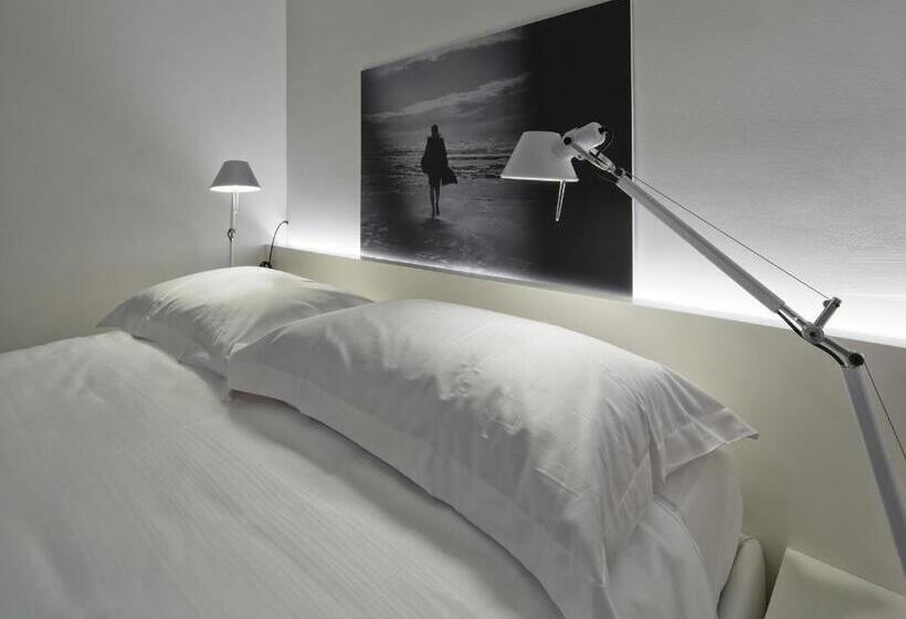 Luxury Suites Collection   Shantung Double Room