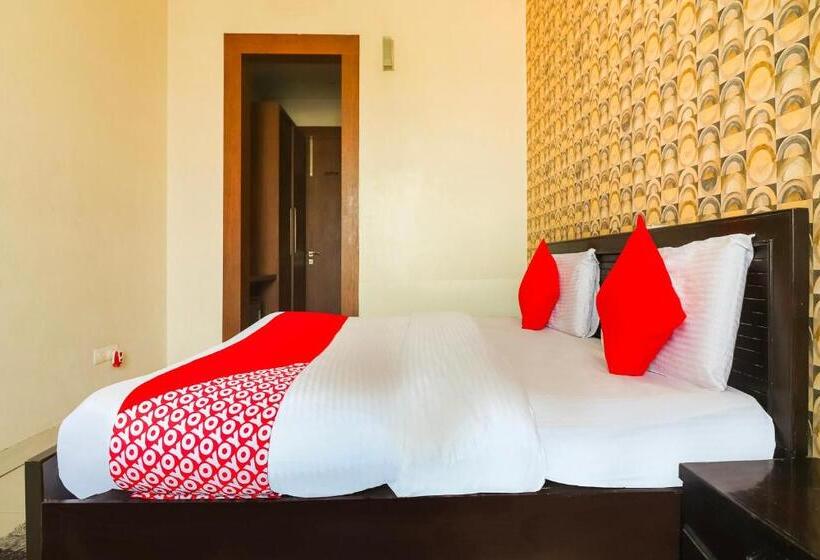 호텔 Collection O Platinum