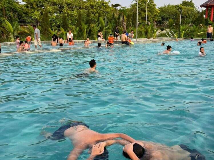 هتل Khach San Dai Duong Dien Chau Nghe An