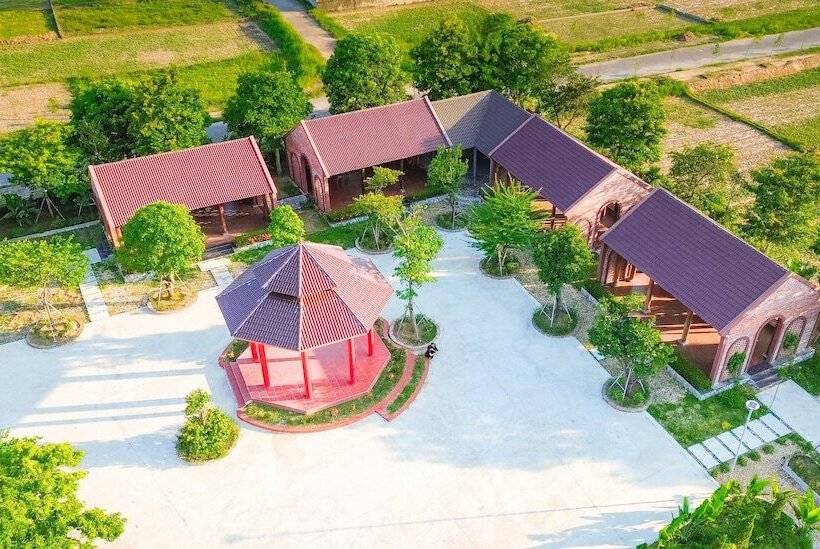 هتل Khach San Dai Duong Dien Chau Nghe An