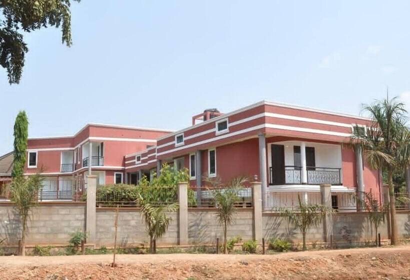 De'place Hotel Hoima