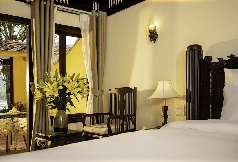 Emeralda Resort Tam Coc