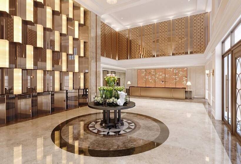 هتل Golden Imperial