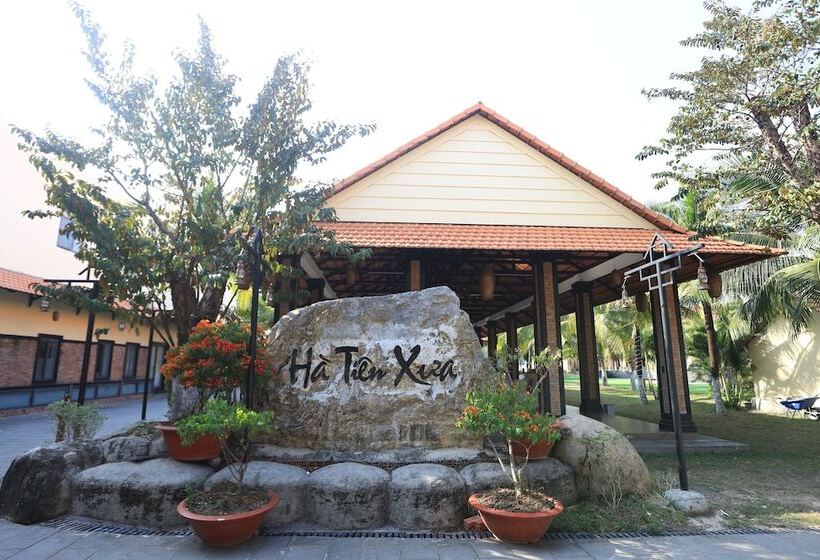 Hà Tiên Xưa Event & Resort
