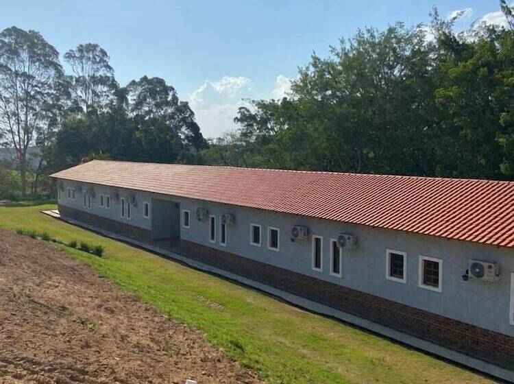 Хостел Pousada Haras Fazenda Jamaica