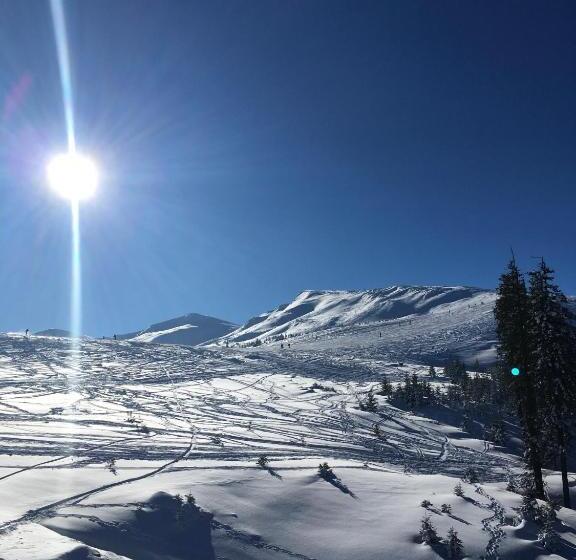 Hotelli горизонт