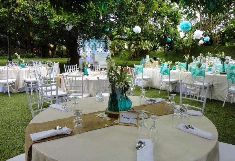 בית מלון כפרי Abagatan Ti Manila