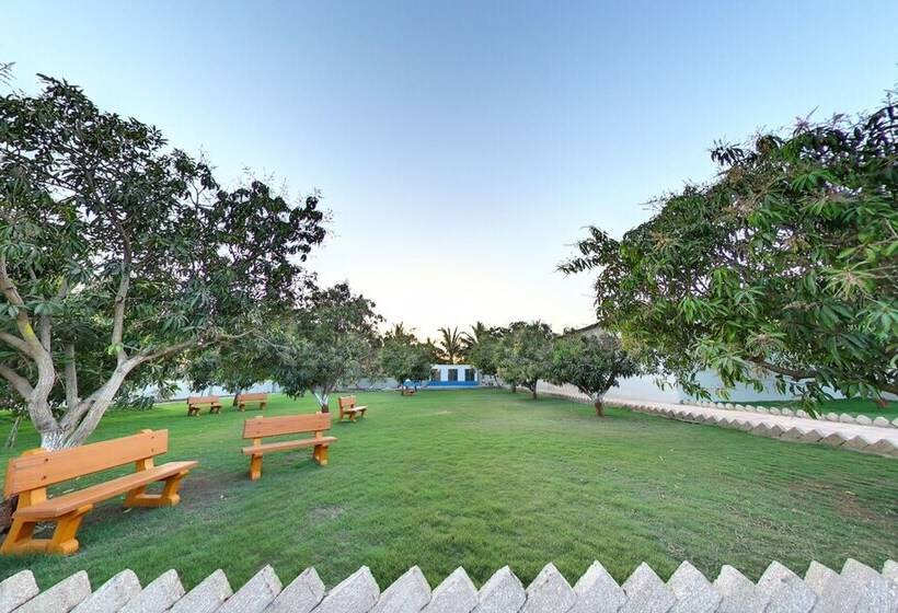 בית מלון כפרי Anantam Resort