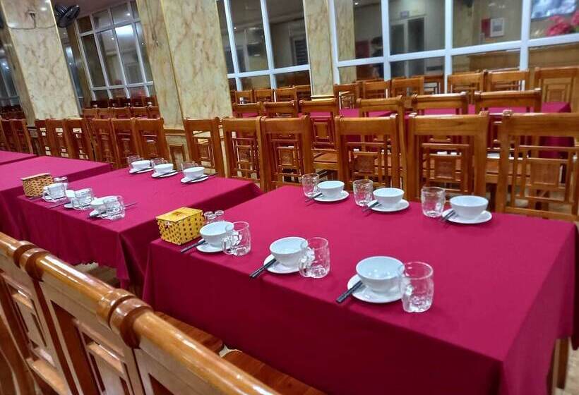 Отель Anh Duong Cua Lo