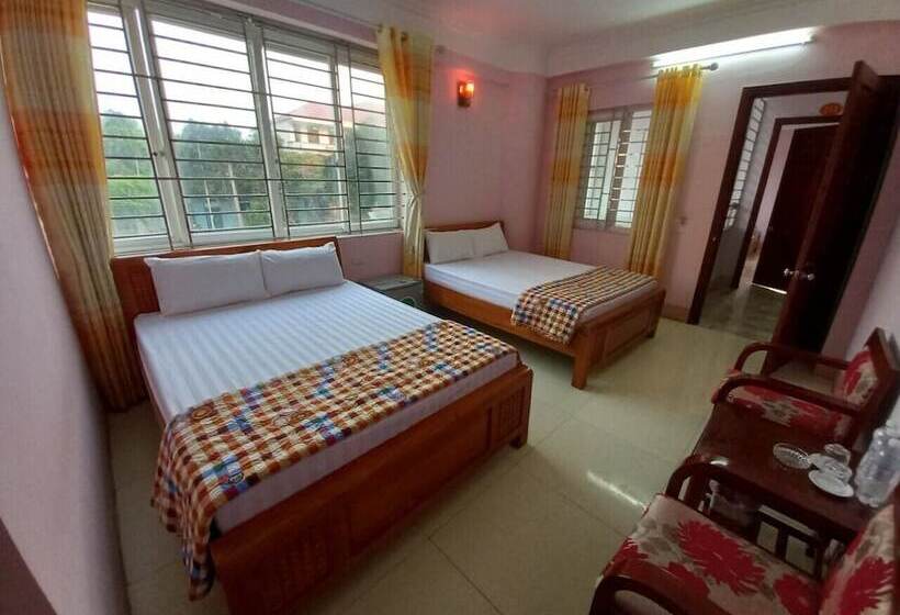 Отель Anh Duong Cua Lo