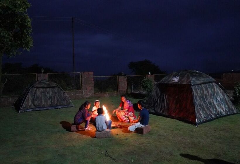 בית מלון כפרי Ashok Villa Resort