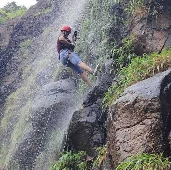 בית מלון כפרי Ashok Villa Resort