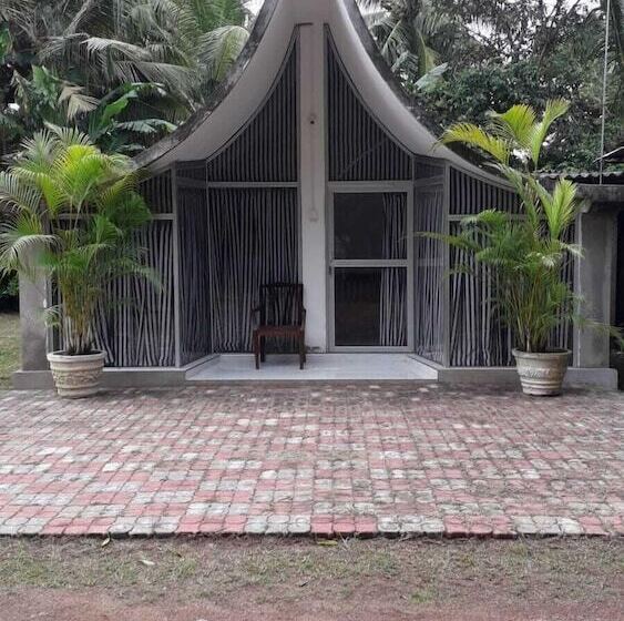 בית מלון כפרי Asiri