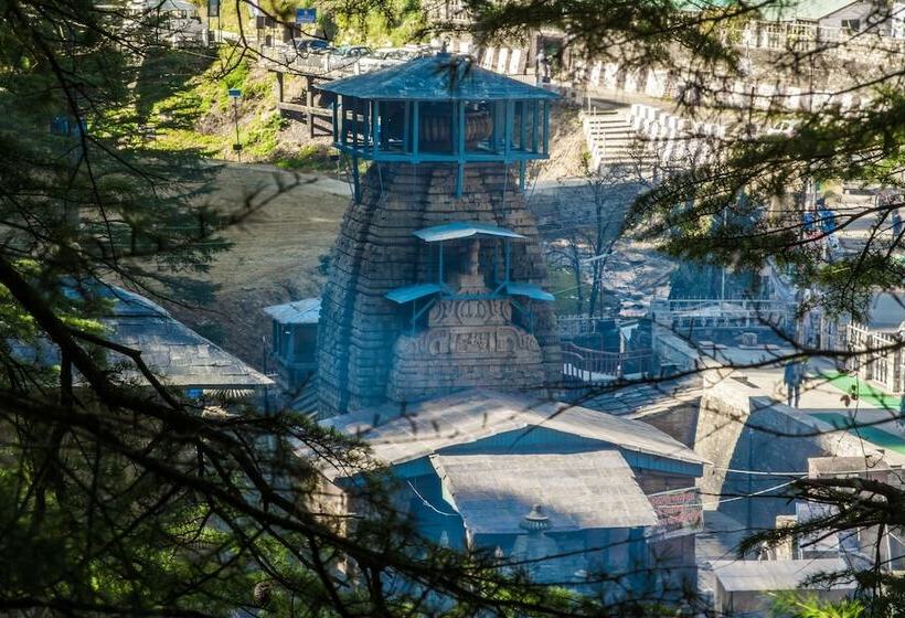 호텔 Binsar Eco Resort, Binsar Uttarakhand