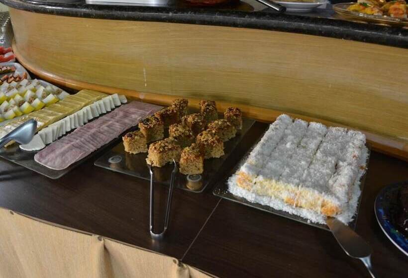 בית מלון כפרי Candeias Basfak Praia