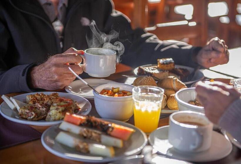 בית מלון כפרי Candeias Basfak Praia