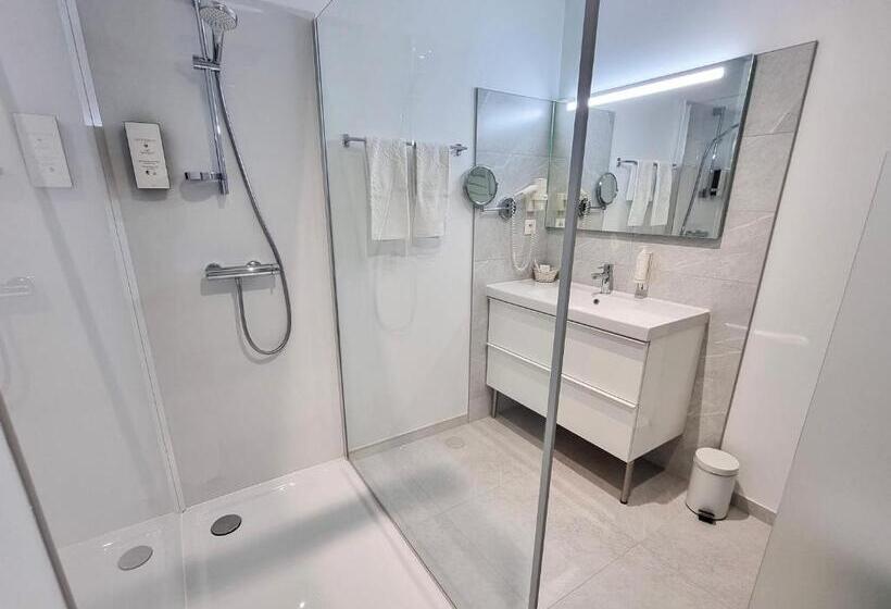 בית מלון כפרי Cardinal