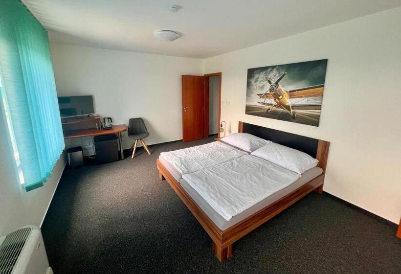 בית מלון כפרי Cavok Letiště Příbram