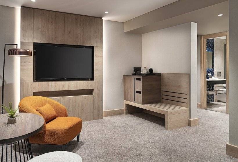 فندق Crowne Plaza Istanbul   Ortakoy Bosphorus, An Ihg