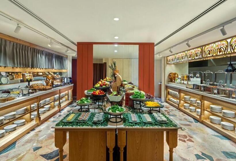 فندق Crowne Plaza Istanbul   Ortakoy Bosphorus, An Ihg