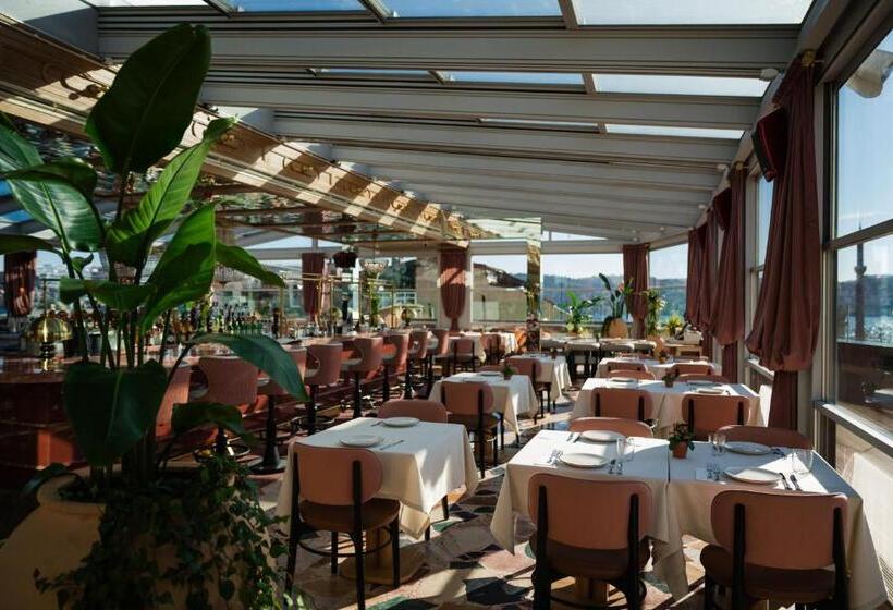 فندق Crowne Plaza Istanbul   Ortakoy Bosphorus, An Ihg