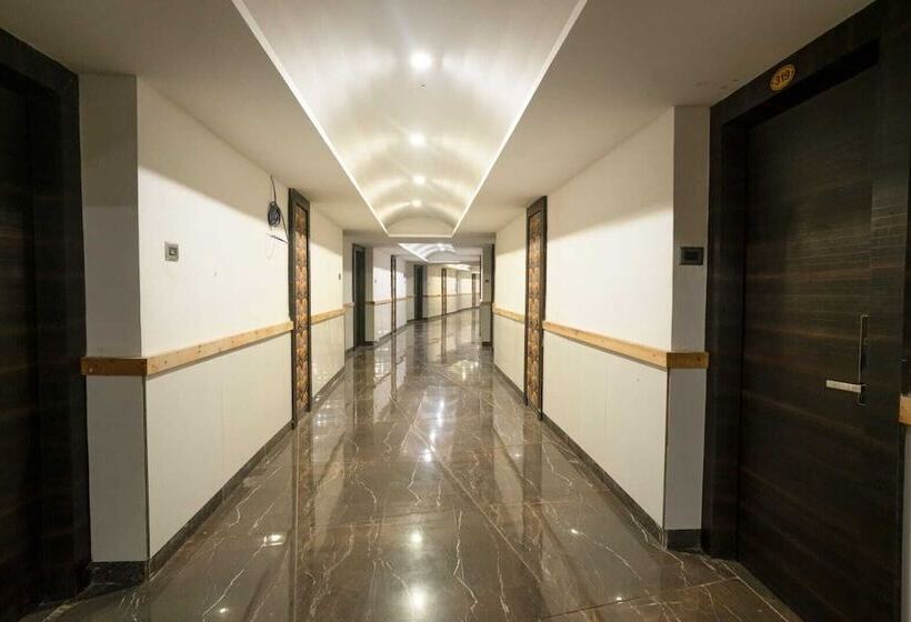 ホテル Dev Residency