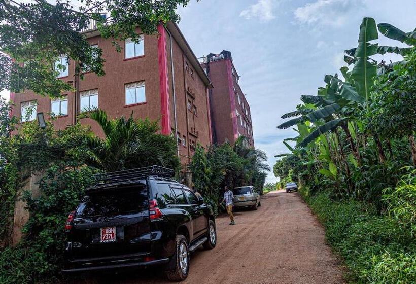 هتل Diamonds Lounge