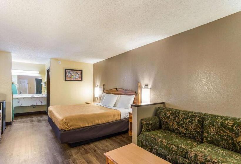 فندق Econo Lodge