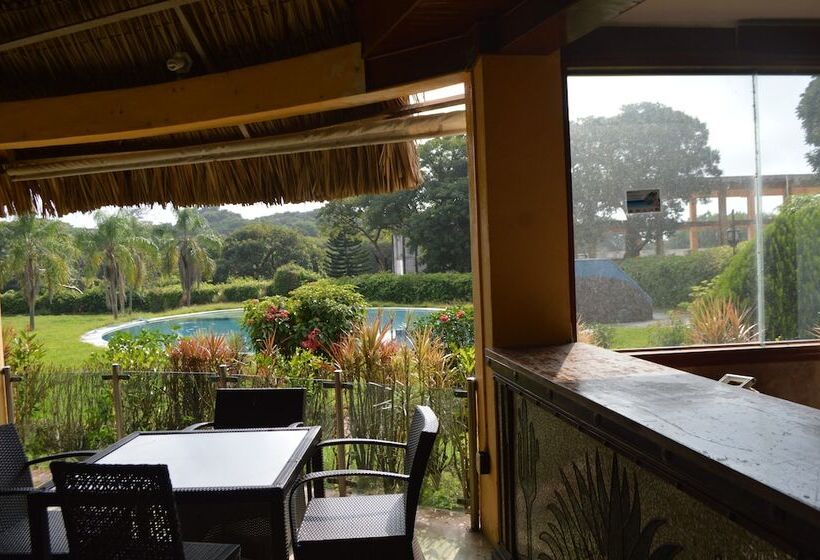 فندق Finca Tabacalera Tafisa By Oyo