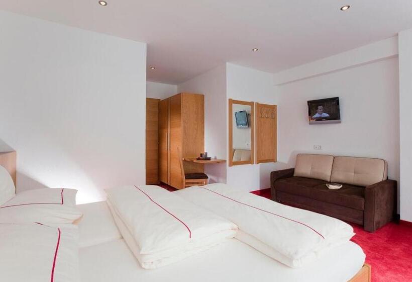 ホテル Garni Auriga Sommer Silvretta Card Premium Inklusive!