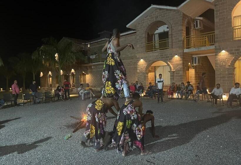 فندق Gir Night Resort By Royal Collection
